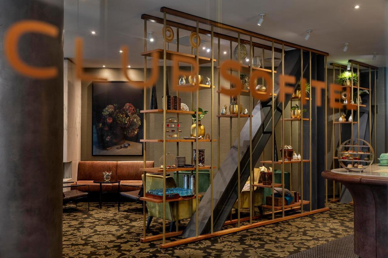 Luxury King Room Club Access,1717115335:JPEG