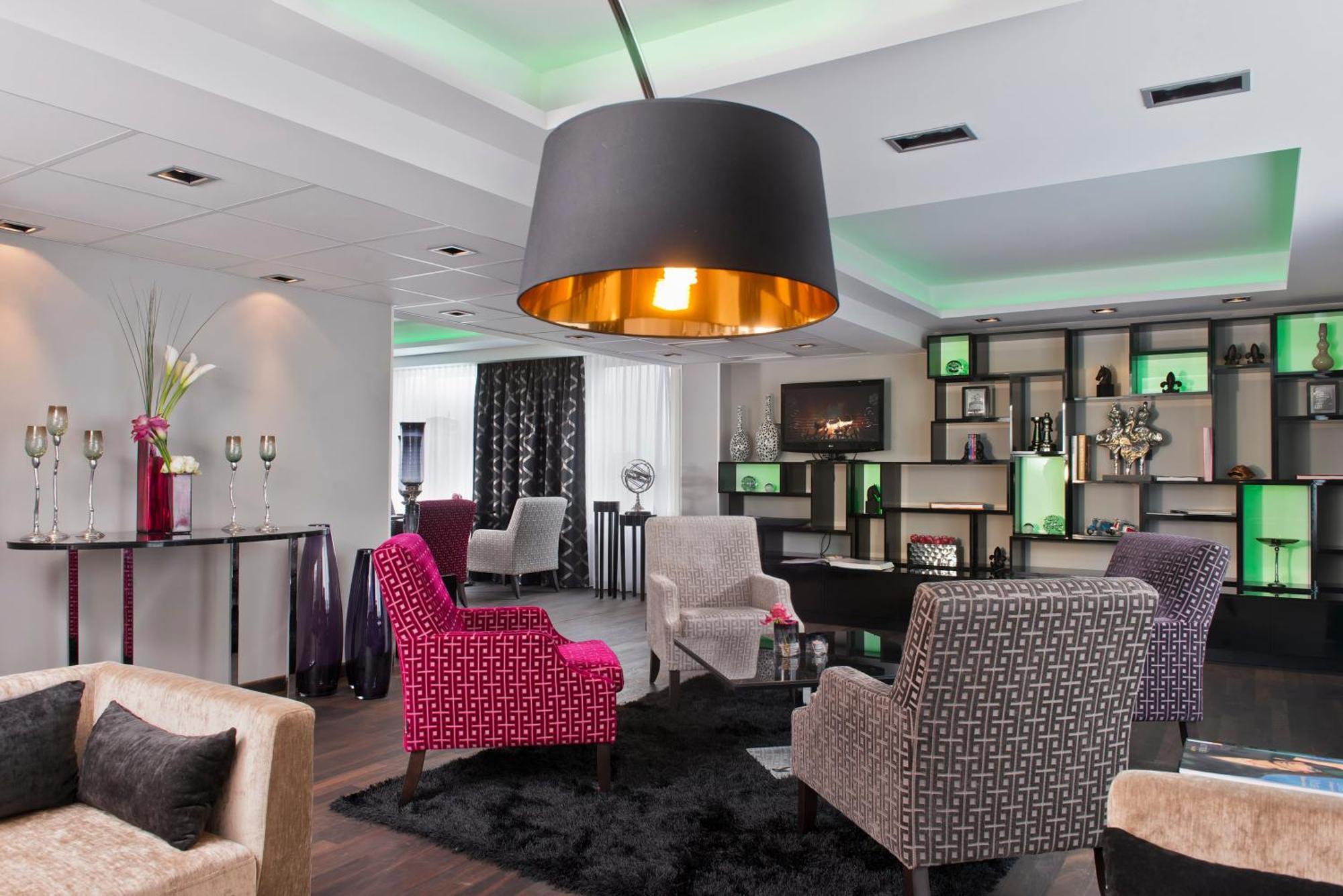 Club Double Room with free Club Lounge Access,1596011227:JPEG