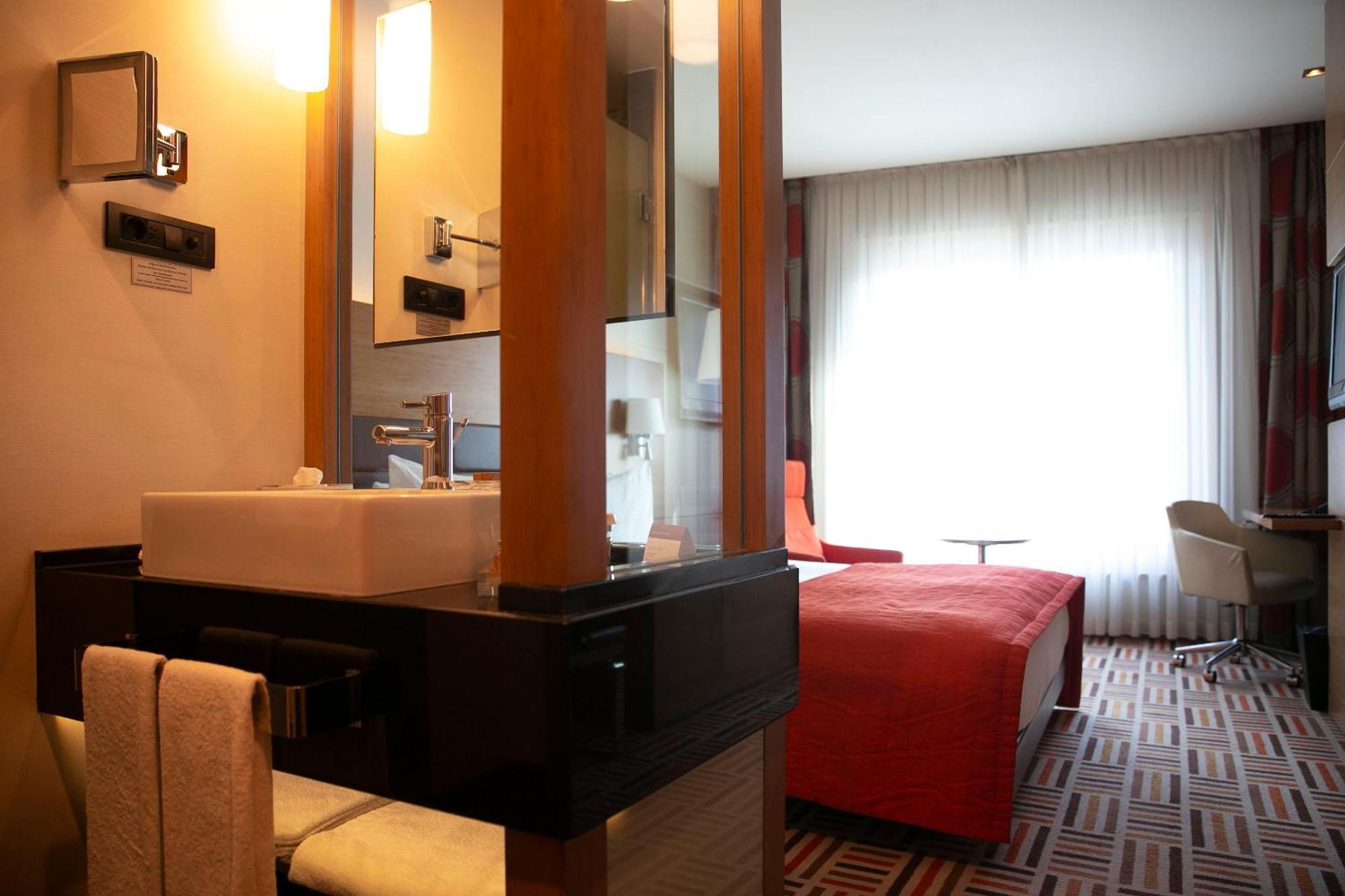 Superior Queen Room,846623144:JPEG
