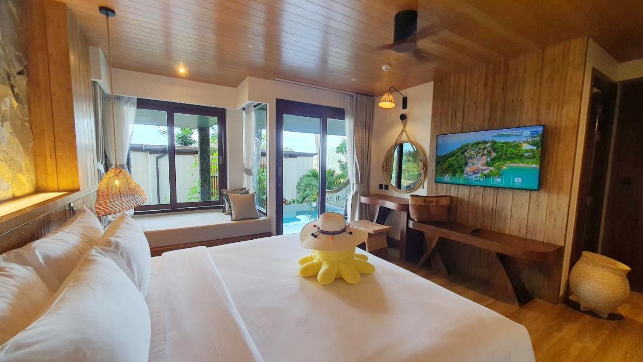 Studio Pool Villa King Bed