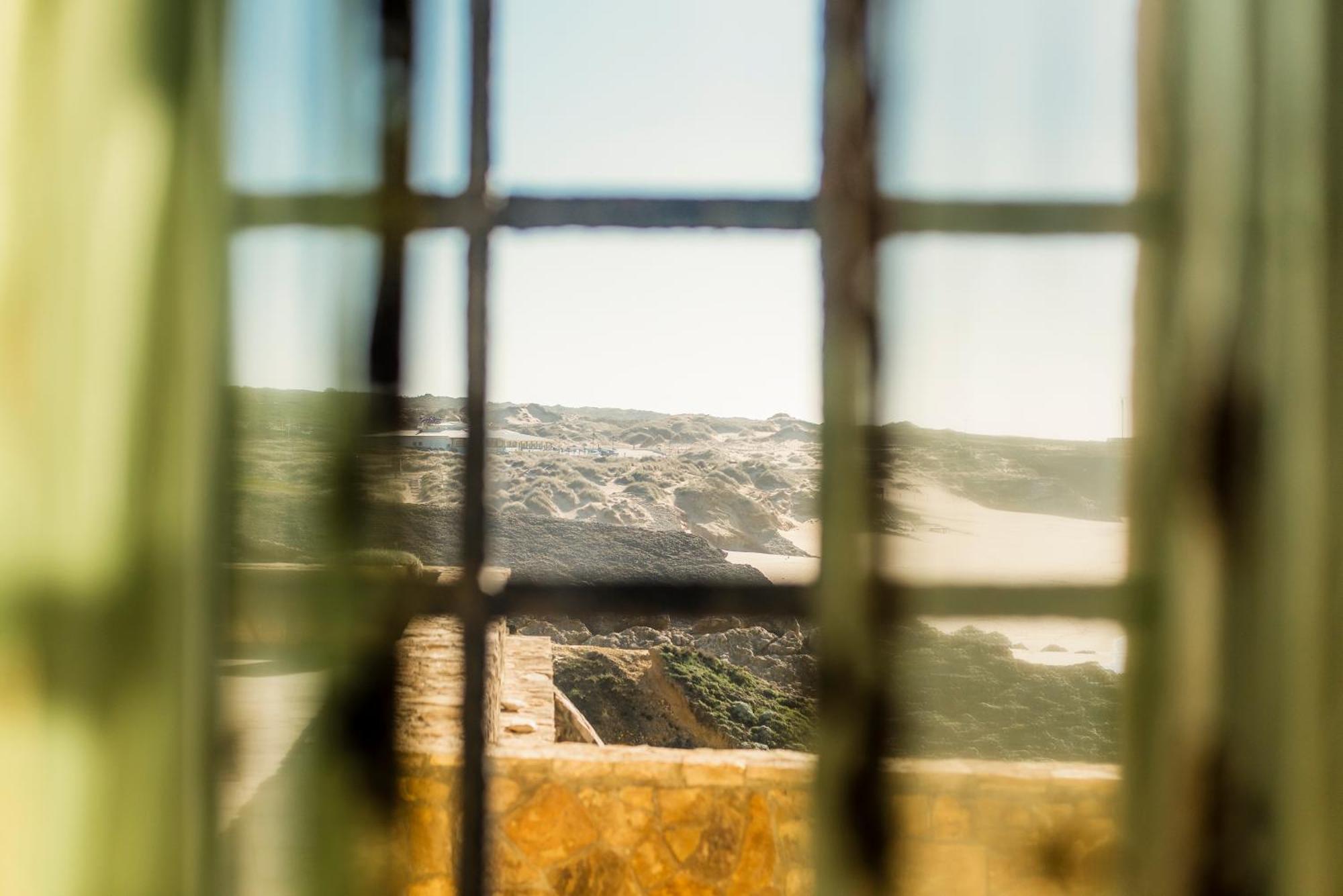 Classic Single Room Partial Beach View,1770821738:JPEG