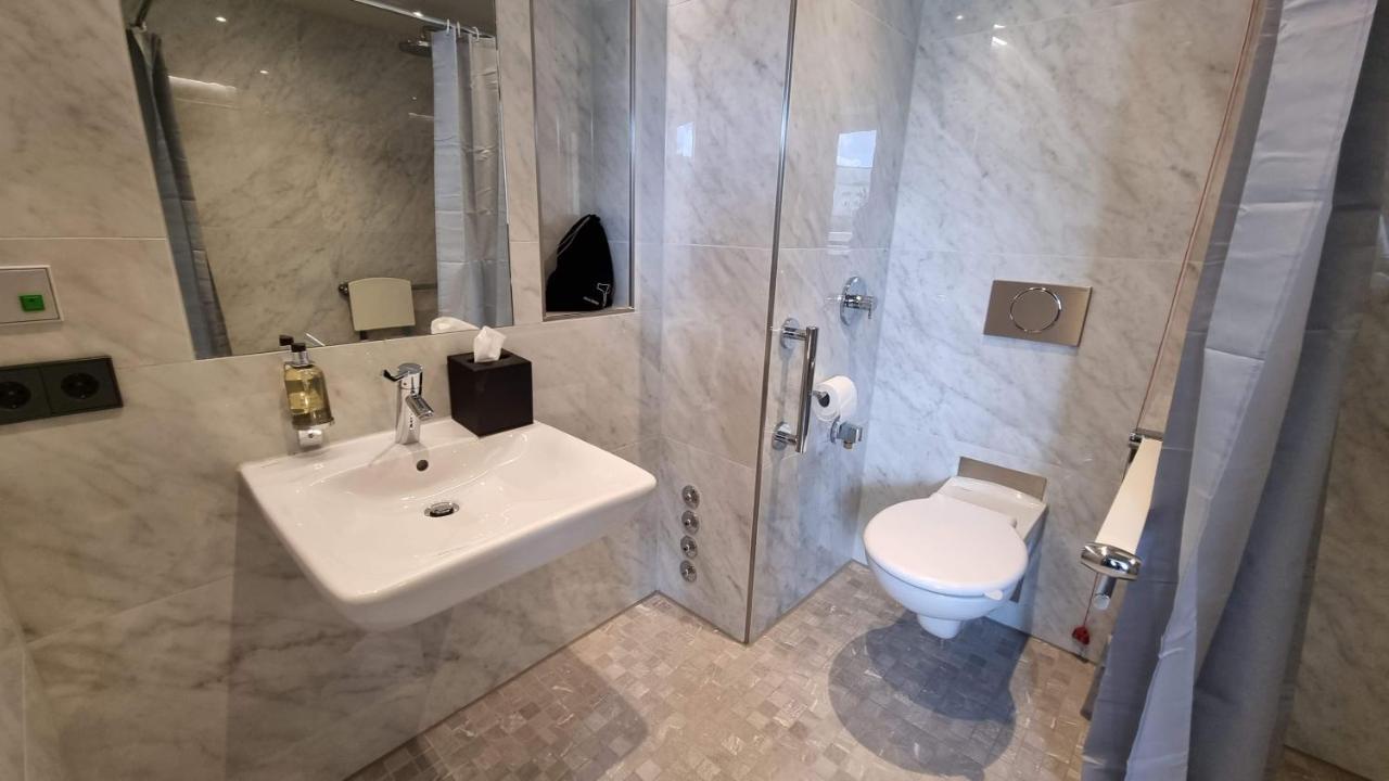 Zweibettzimmer - barrierefrei