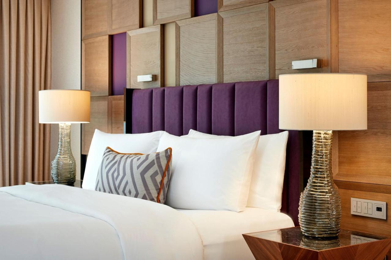 Deluxe Junior Suite,1403055431:JPEG