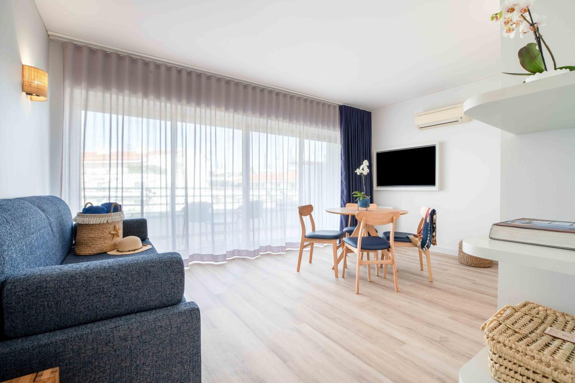 Premium Suite