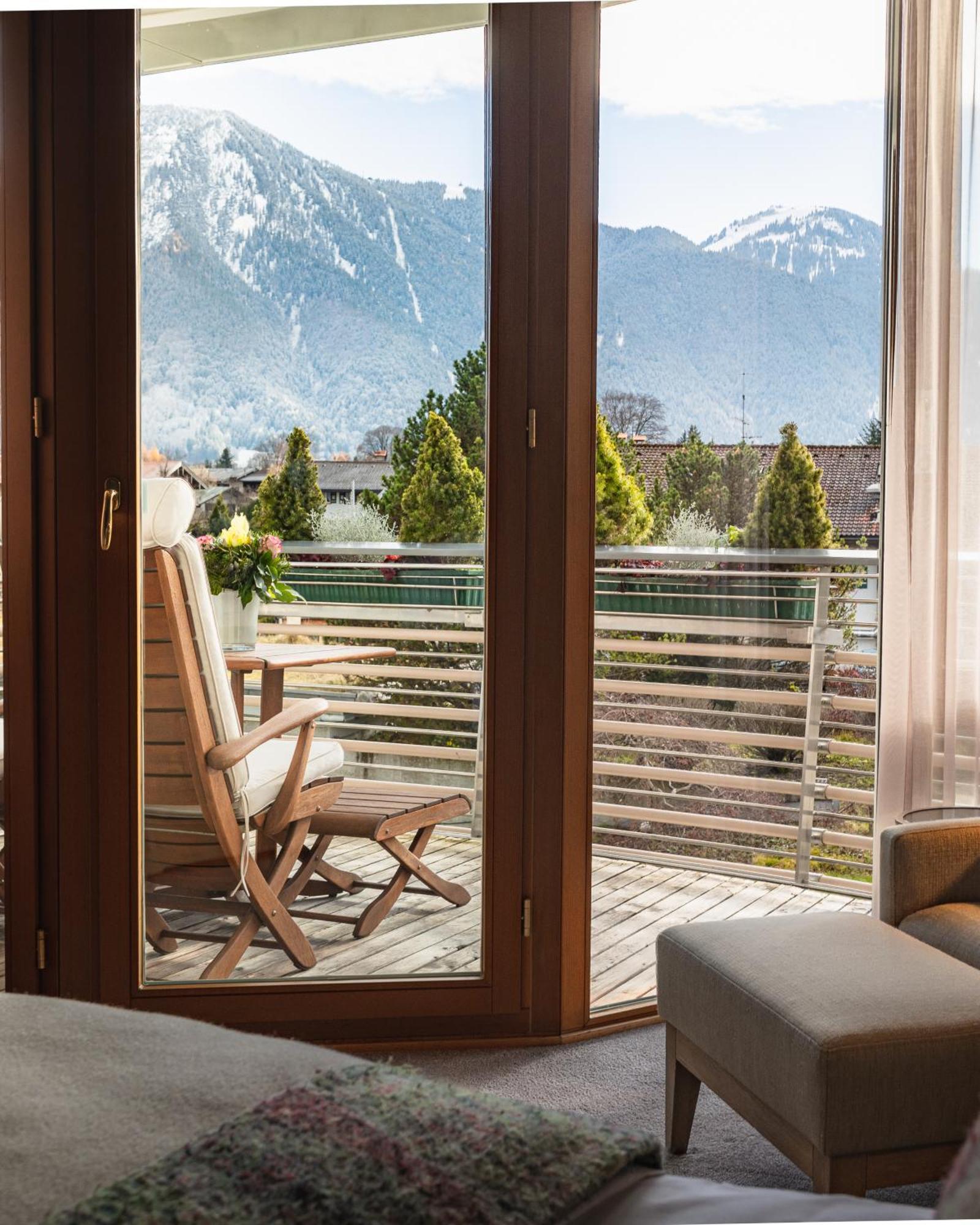 Elegant Nature Deluxe Double Room with Alpine View,1636736774:JPEG