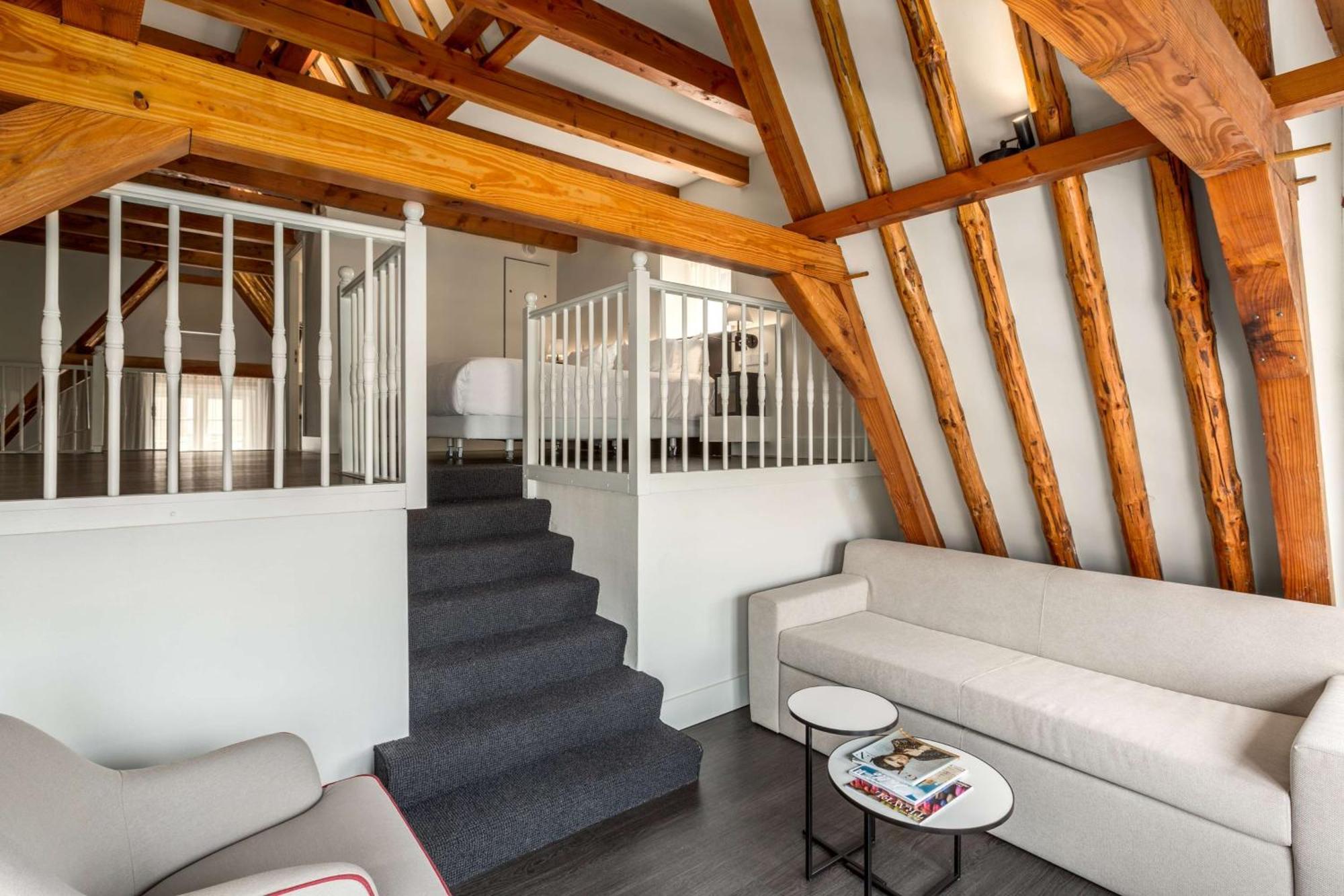 Junior Suite,1658748768:JPEG