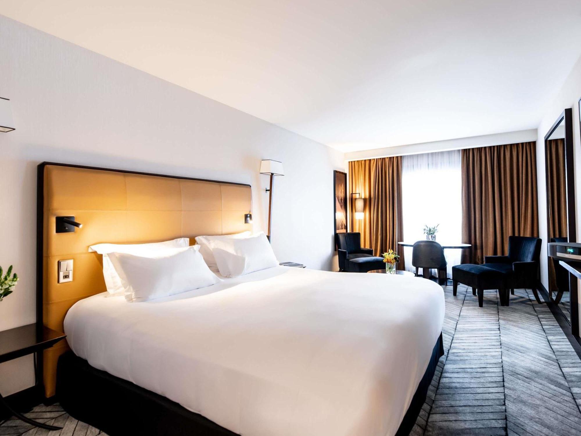 Luxus Zimmer mit Kingsize-Bett