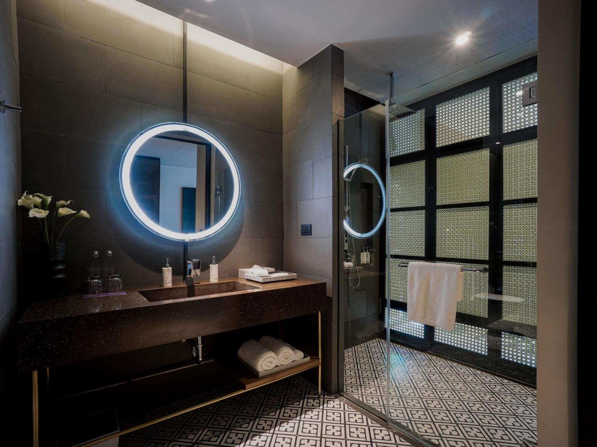 Deluxe Zweibettzimmer mit Zugang zum Pool