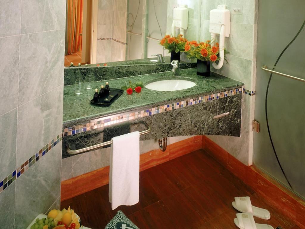 Eilat Room,1341283439:JPEG