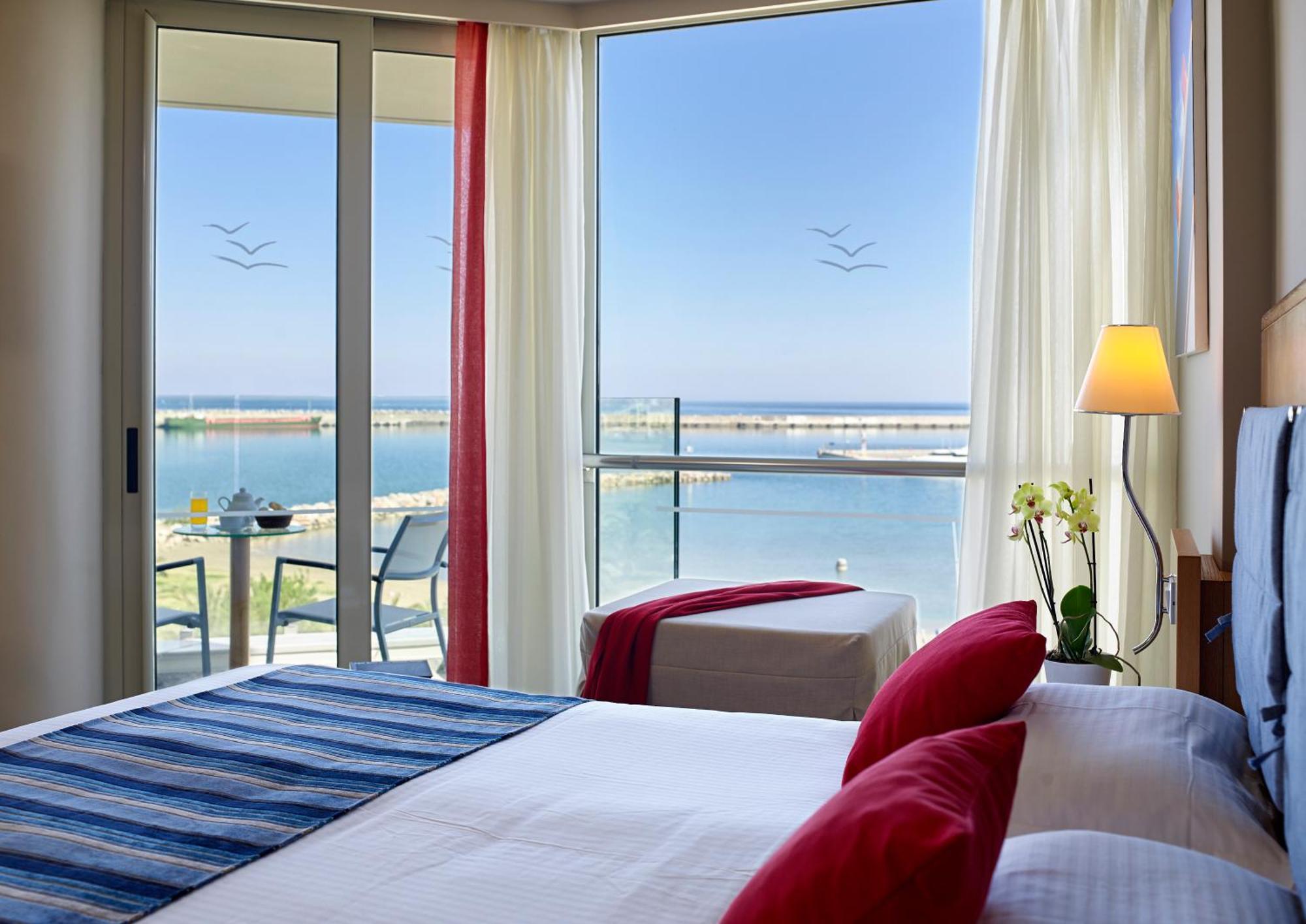 Doppelzimmer mit Meerblick