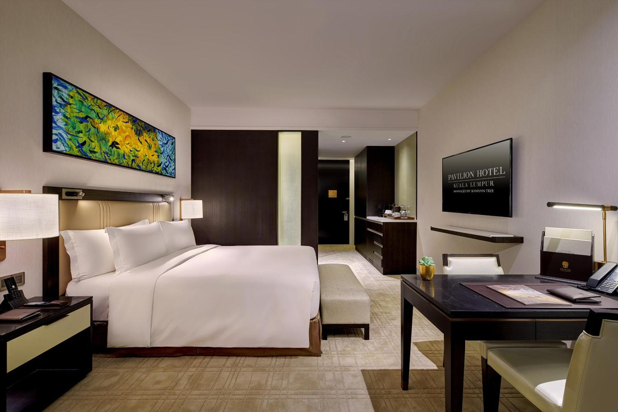 Zimmer City Oasis mit Kingsize-Bett