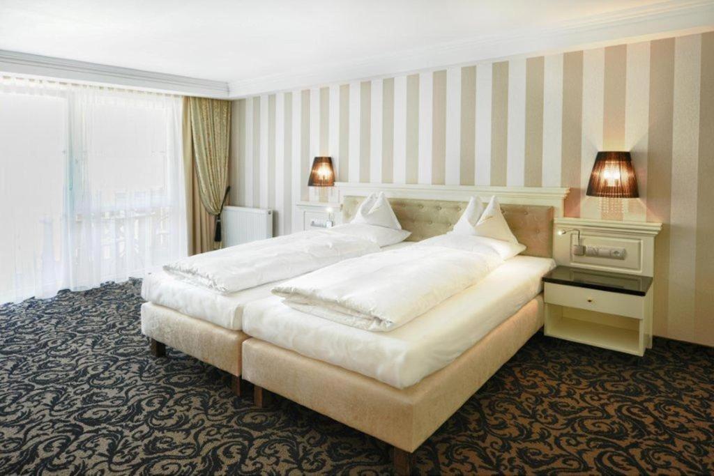 Deluxe Suite,9099746:JPEG