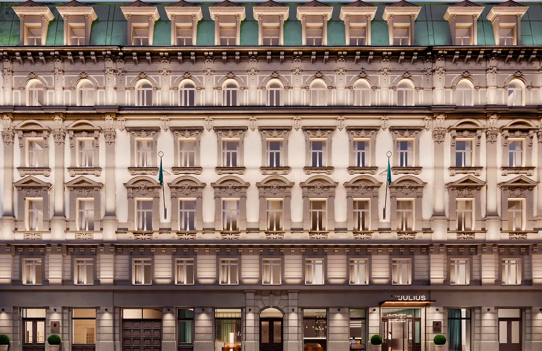 The Julius Prague-1