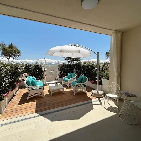Riviera Resort Hotel-2