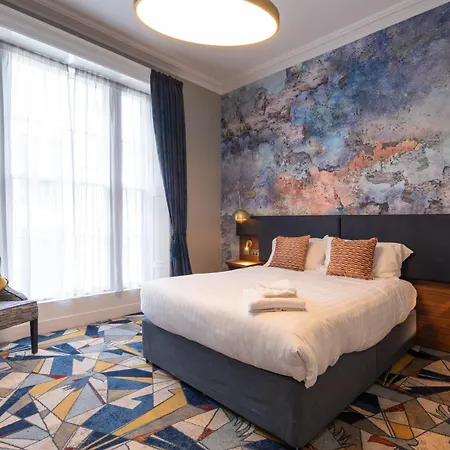 Keavan'S Port Hotel, Dublin-3