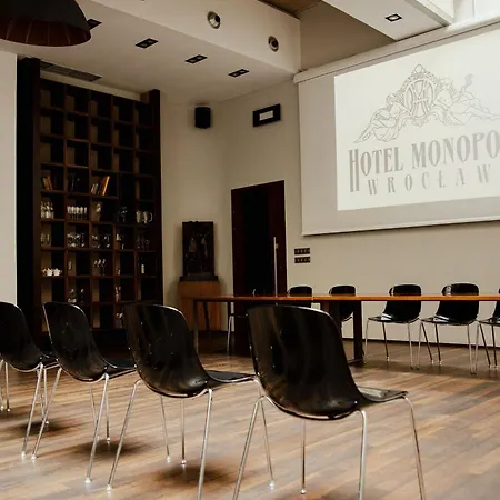 Hotel Monopol-3