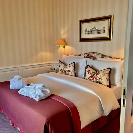 Hotel Des Trois Couronnes & Spa - The Leading Hotels Of The World-2