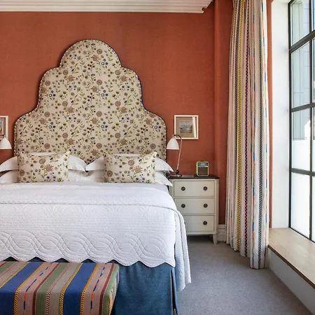 The Whitby Hotel-2