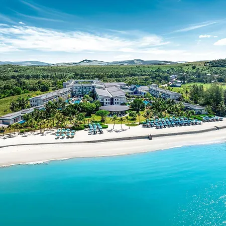 Le Meridien Khao Lak Resort&Spa-3