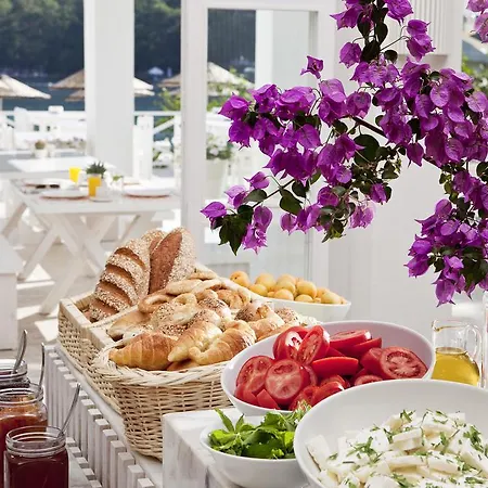 Hillside Beach Club-2