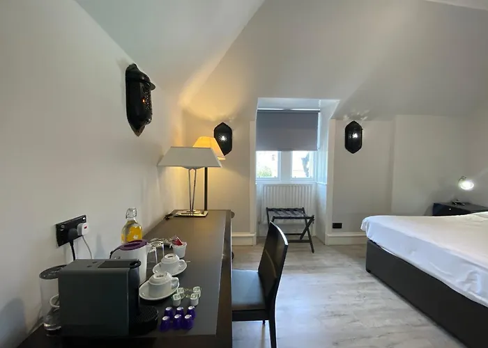 Resort: No6 West Coates