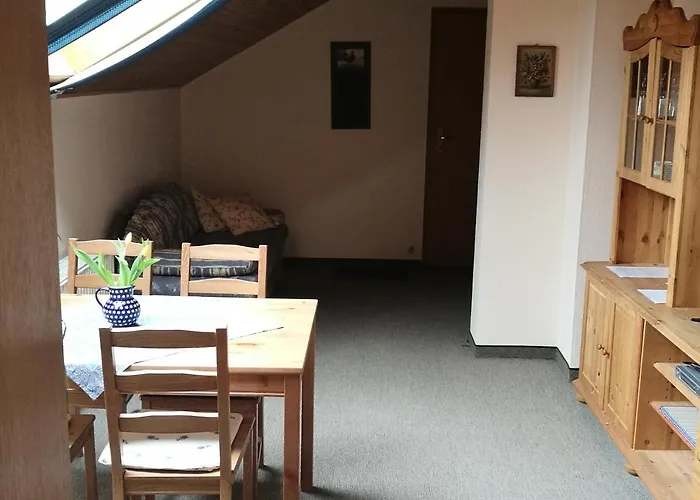  Elbhangzimmer