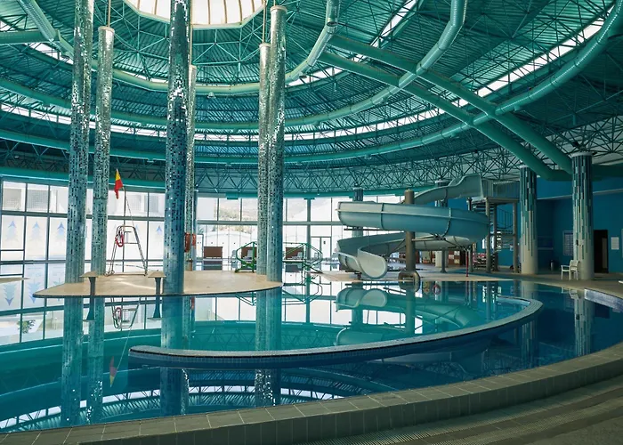 Ping Pong Hotel: Eliz Hotel Convention Center Thermal Spa & Wellnes