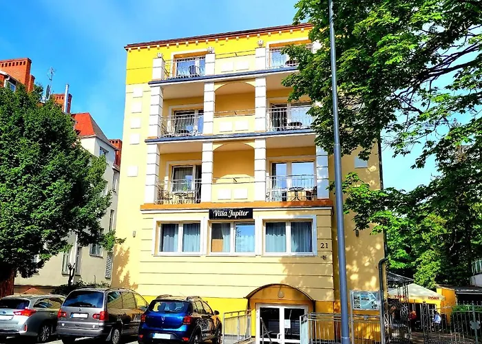 Günstiges Hotel: Villa Jupiter