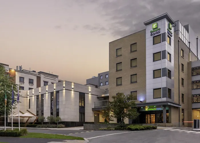 3-Sterne-Hotel: Holiday Inn Express Dublin-Airport By Ihg
