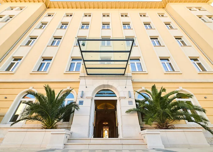 Resort: Bo Hotel Palazzo