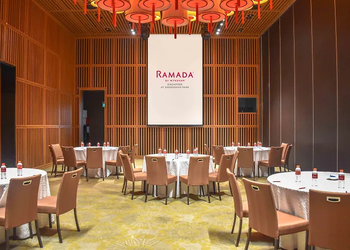 4-Sterne-Hotel: Aloft Singapore Novena