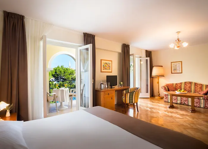 3-Sterne-Hotel: Maistra Select Island Hotel Katarina