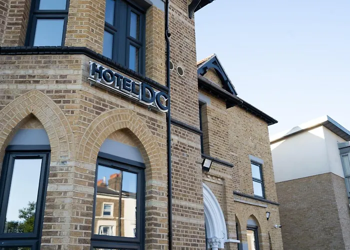 Hotel DC, Stratford