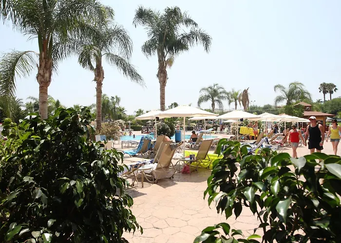 Tsokkos Gardens Hotel