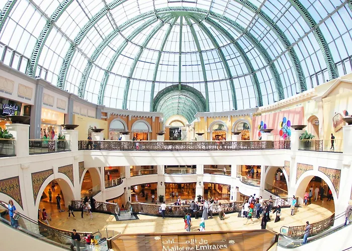 Skihotel: Flora Al Barsha Hotel At The Mall