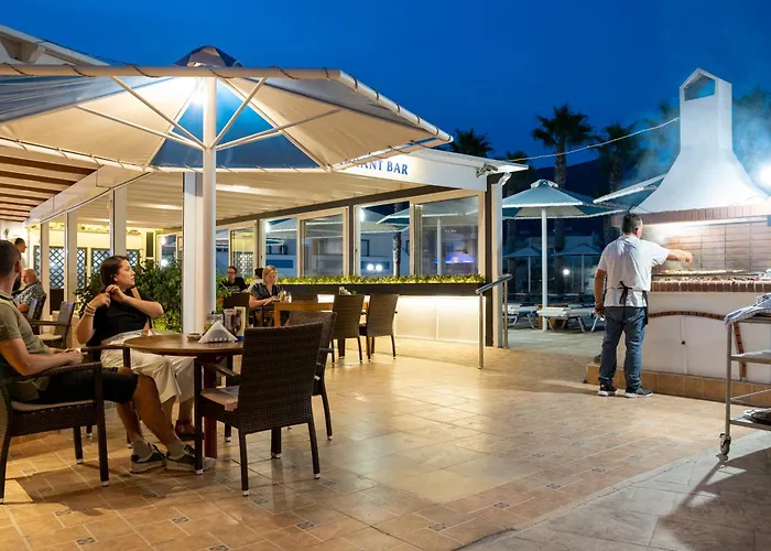 Hotel mit Aussicht: Mammis Beach Hotel