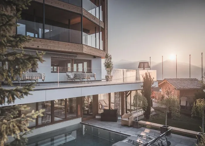 Hotel: Kronplatz-Resort Berghotel Zirm