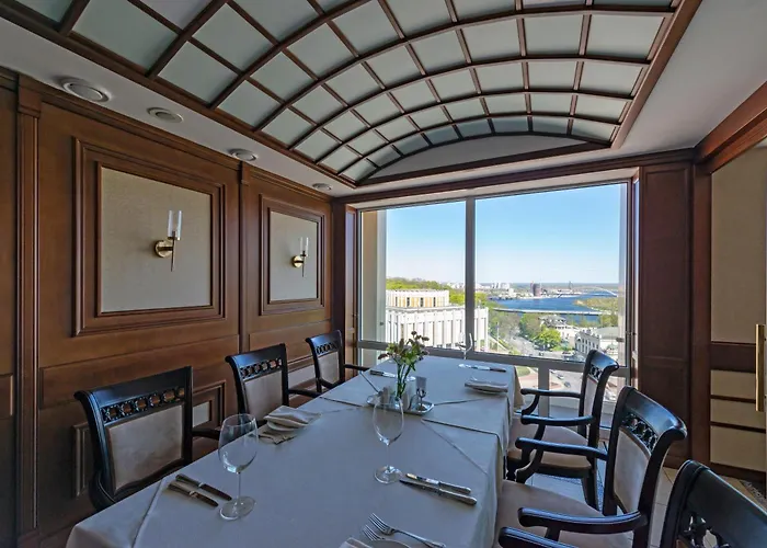 4-Sterne-Hotel: Готель Дніпро Dnipro Hotel