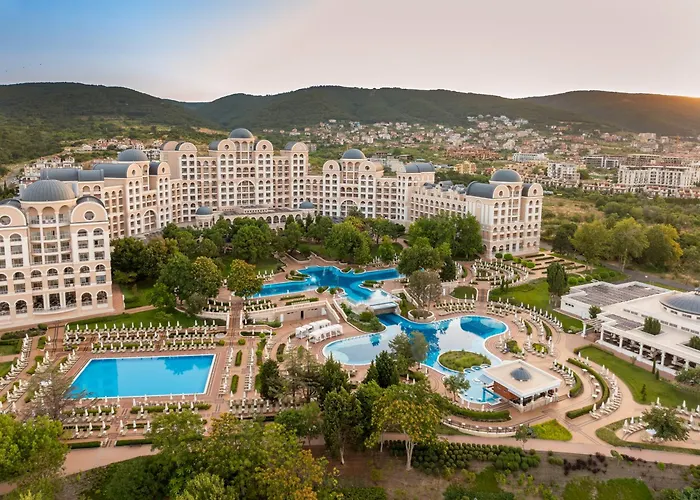 Strandhotel: Dreams Sunny Beach Resort And Spa