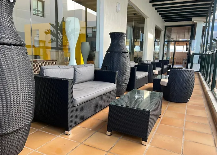 Ping Pong Hotel: Hotel Pocillos Playa, Solo Adultos