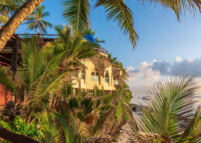 Bahari Beach Hotel