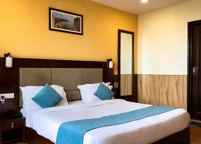 Hotel Royal Palm - A Budget Hotel In Udaipur