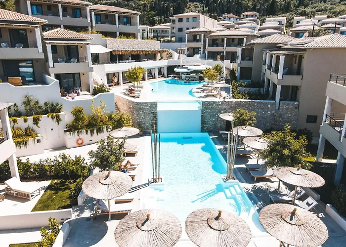 Hotel mit Pool: Crystal Waters