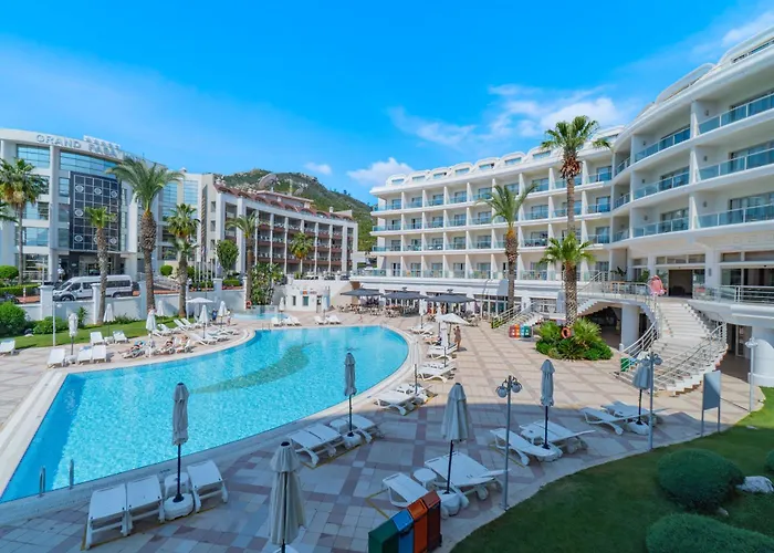 Familienhotel: Pineta Park Deluxe Hotel