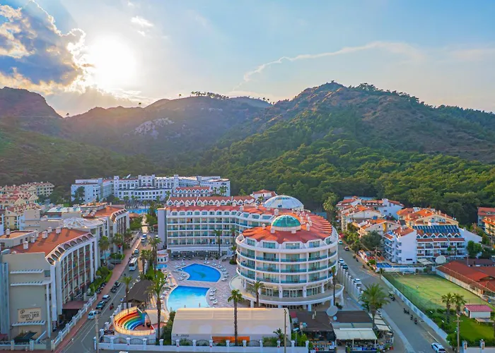 Familienhotel: Pineta Park Deluxe Hotel