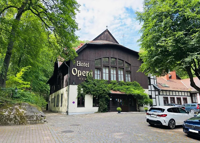 Hotel Opera
