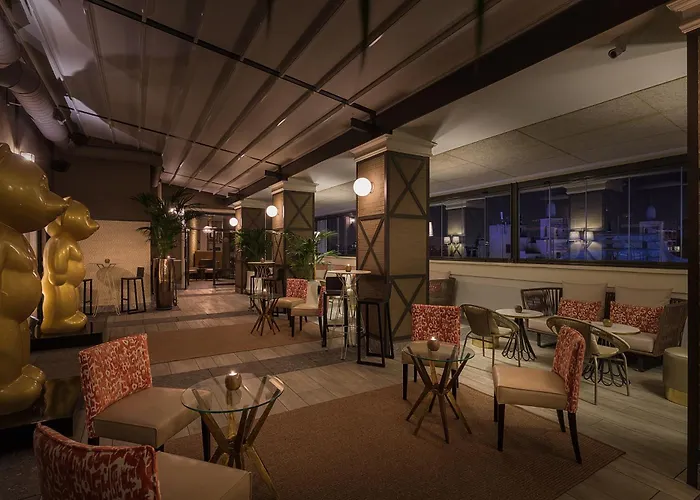 Jacuzzi-Hotel: Emperador