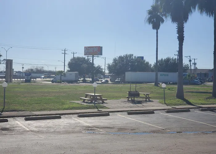 Americas Best Value Inn San Antonio - At&T Center/Fort Sam Houston
