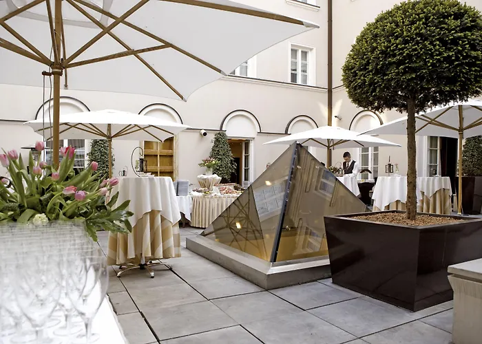 Mamaison Le Regina Boutique