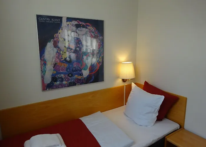 Hotel nahe Flughafen: City Hotel Nebo